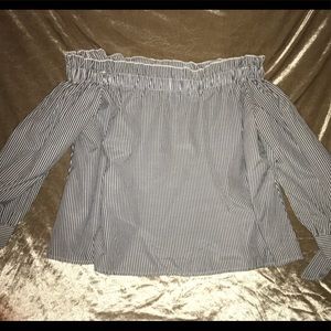 American Eagle Off-Shoulder Top